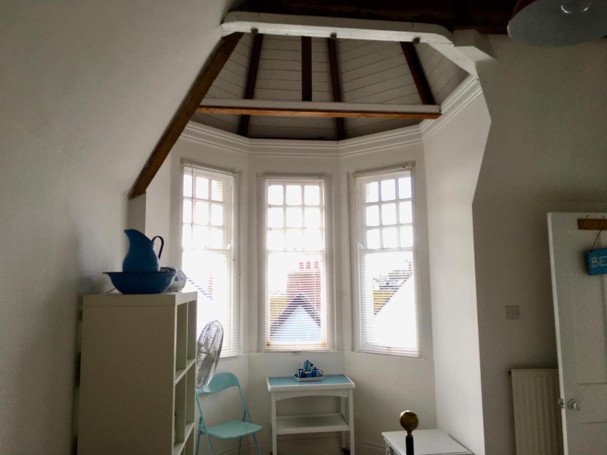 Lyme Regis Renovated Period Seaside Flat Exterior foto