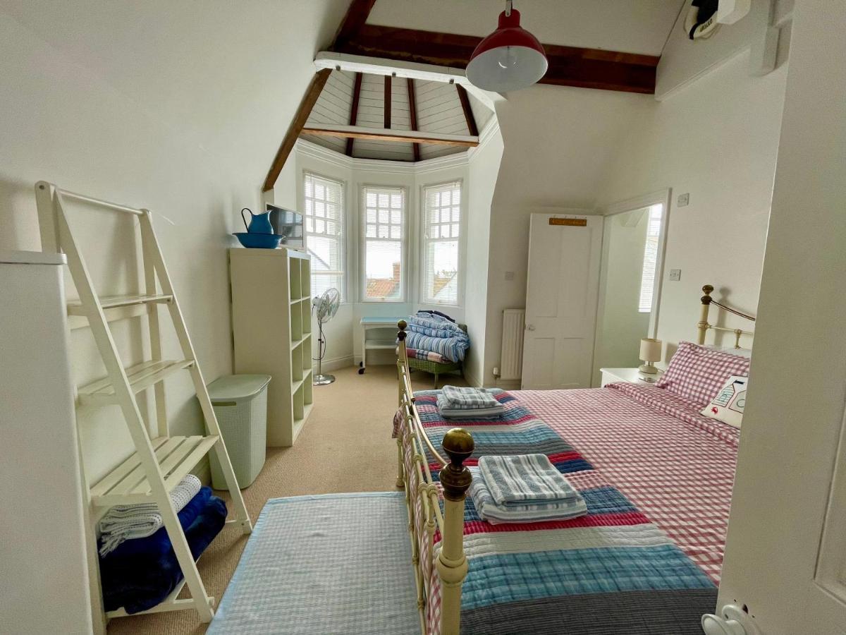 Lyme Regis Renovated Period Seaside Flat Exterior foto